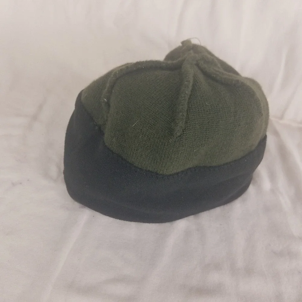 The North Face‎ Kids Beanie Hat Dark Green Lime Green Striped Fleece Lined Knit